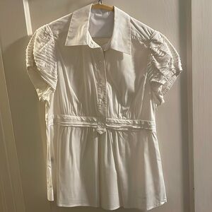 BCBG MAXAZRIA WHITE CAPPED SLEEVE BLOUSE || size large